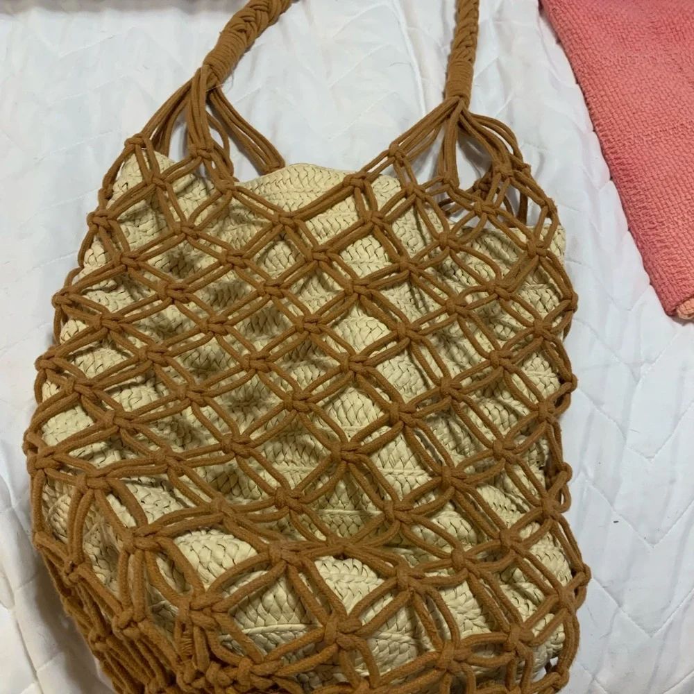 Elegant Tan and Cream Women's Hobo Bag